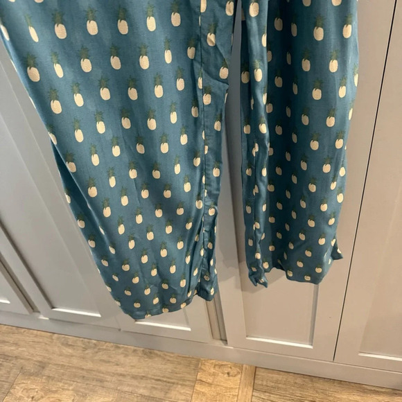 Skeno Jumpsuit Blue‎ and White Pineapple Print size Small - Picture 4 of 7